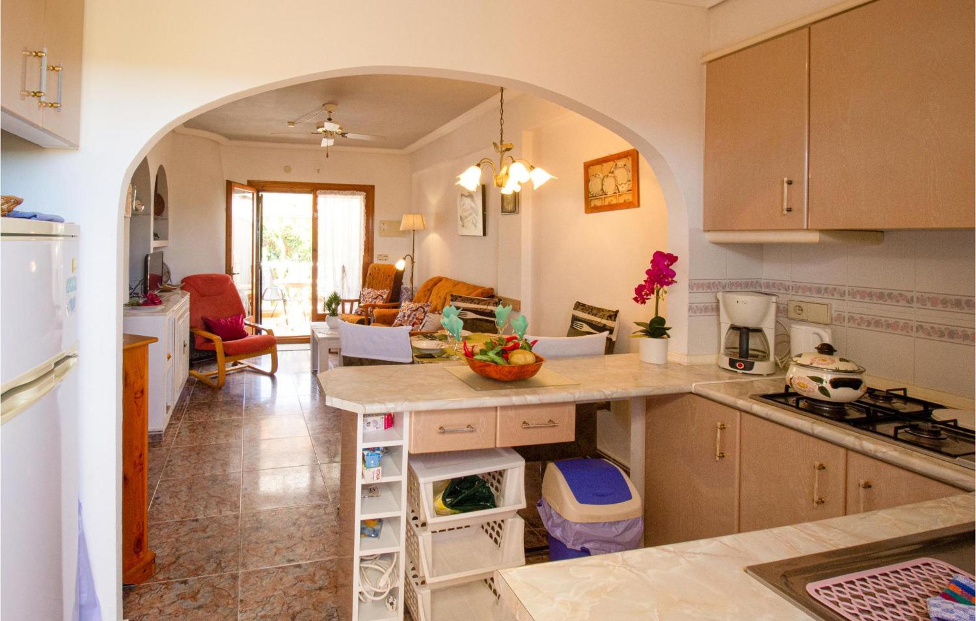 Cozy Apartment In Guardamar Del Segura Exterior photo